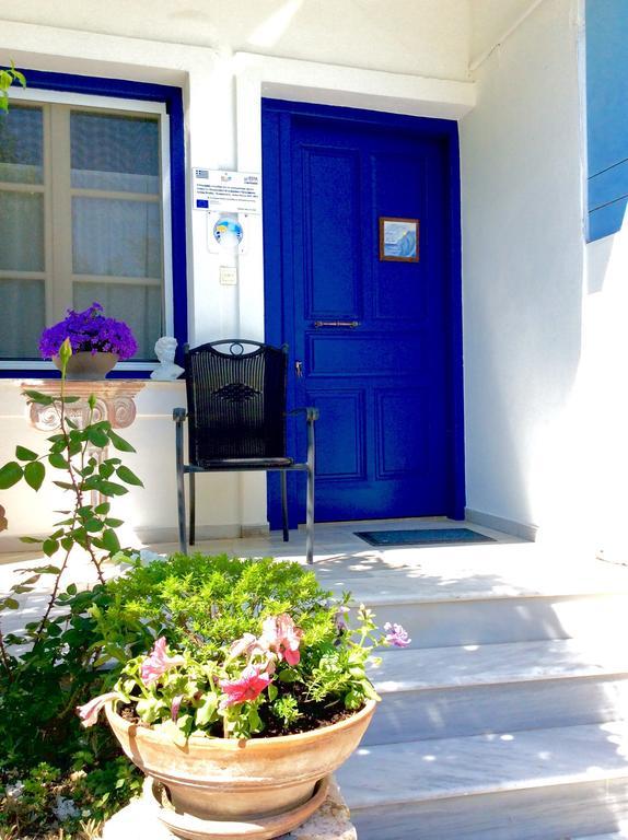 Milos Studios Lourdata  Exterior foto